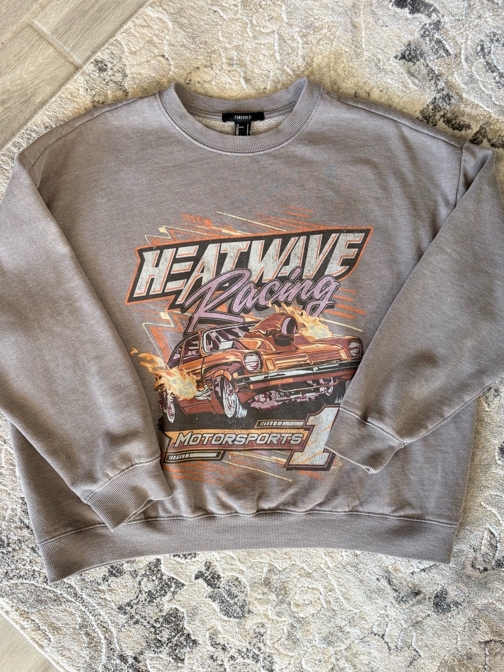 Forever 21 Gray Heatwave Racing Graphic Crewneck Sweatshirt Oversized Small